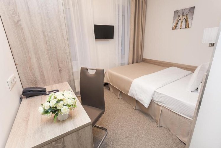 DOUBLE STANDARD Room