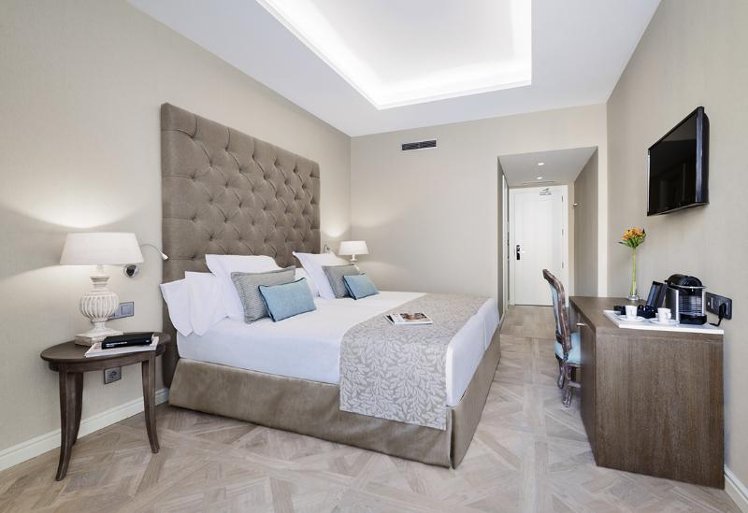Double or Twin STANDARD Room