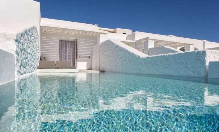 SUITE SUPERIOR WITH PRIVATE POOL Room
