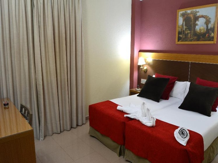 Double or Twin STANDARD Room