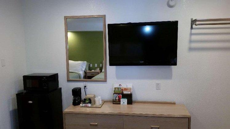 DOUBLE QUEEN BED NON SMOKING Room