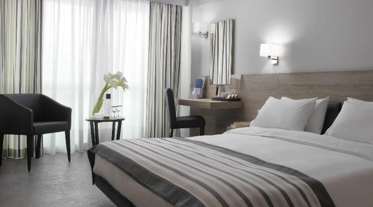 DOUBLE SUPERIOR Room