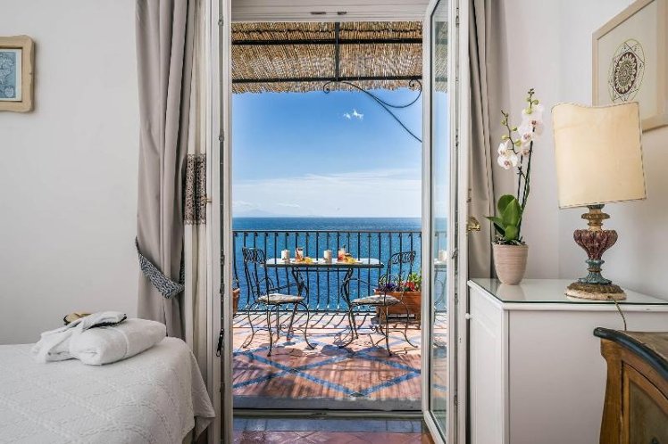 DOUBLE SUPERIOR SEA VIEW Room