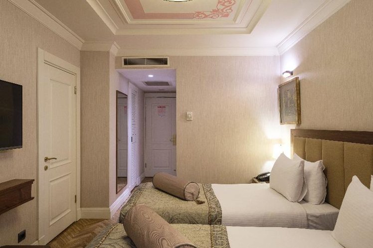 Double or Twin SUPERIOR Room