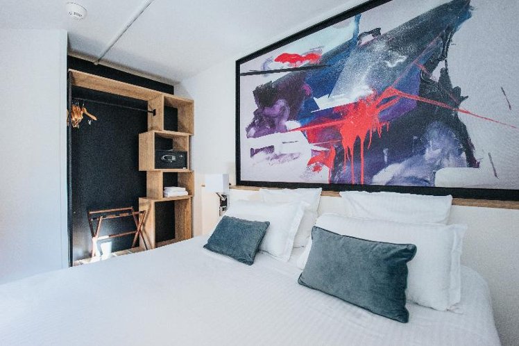 DOUBLE SUPERIOR Room