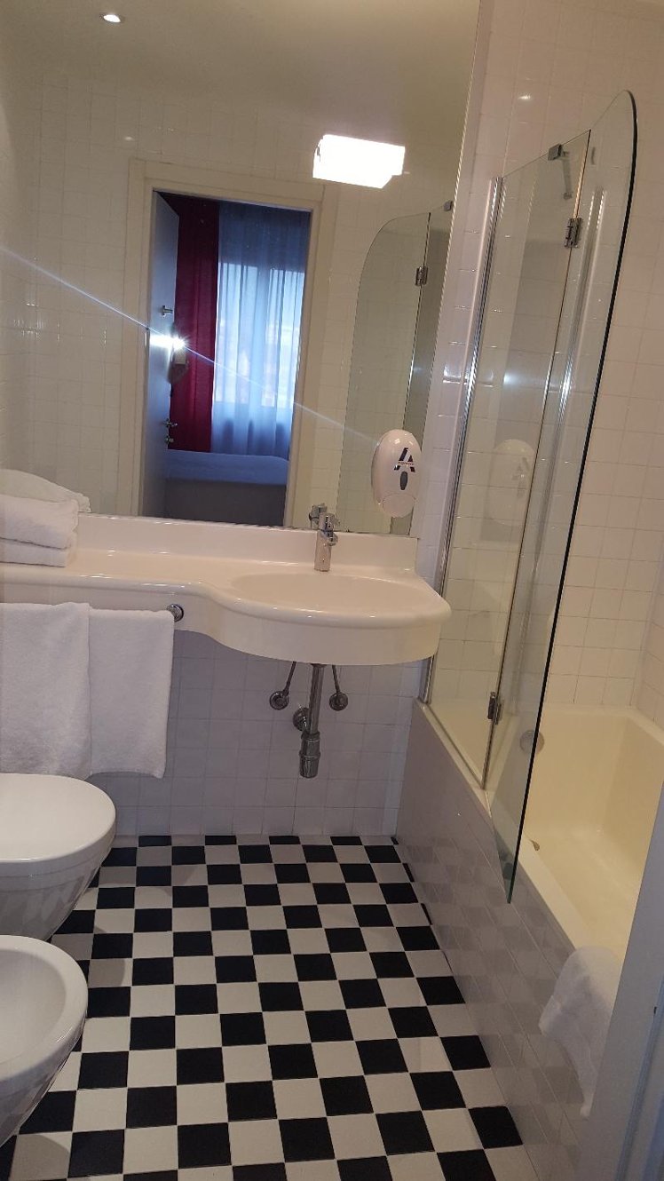 QUADRUPLE DELUXE Room