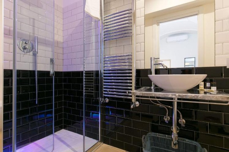DOUBLE LUXURY Room