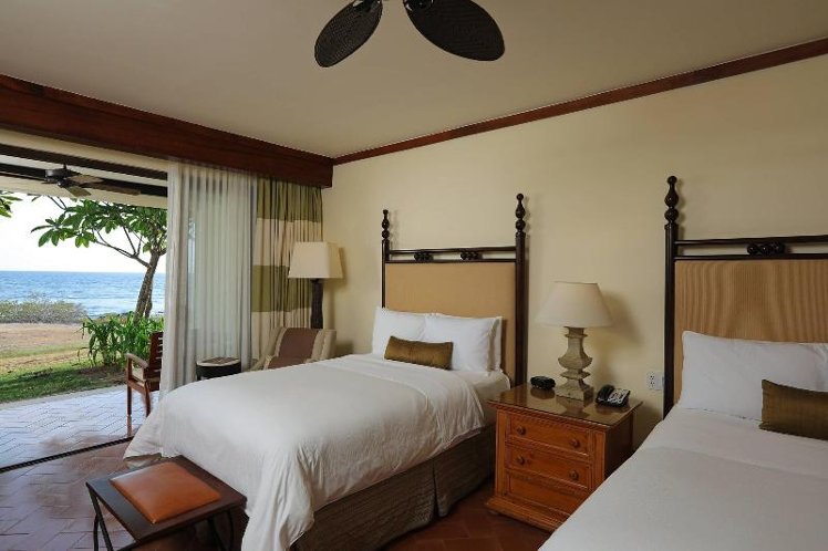 DOUBLE DELUXE OCEAN FRONT Room