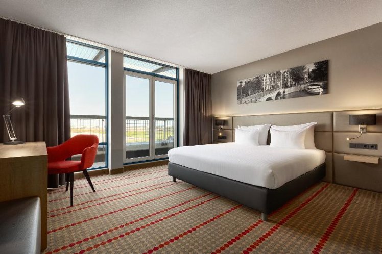 TRIPLE SUPERIOR Room