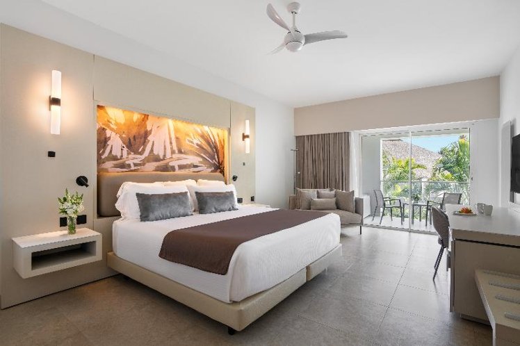 DOUBLE WITH VIEWS Room