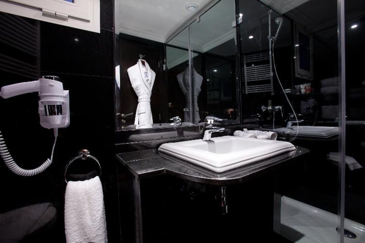 SUITE SUPERIOR Room