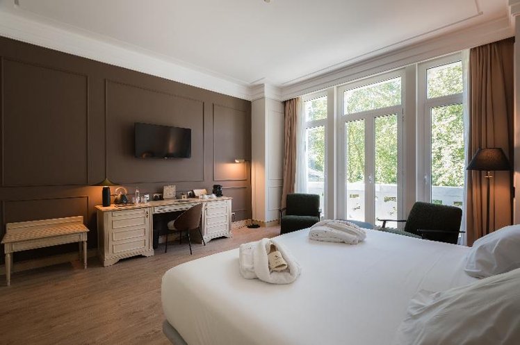 Double or Twin SUPERIOR Room