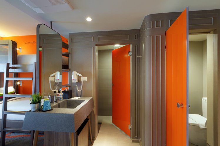 TRIPLE STANDARD Room