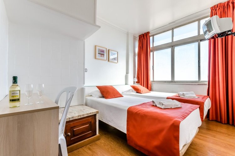 Double or Twin WITH SHARED BATHROOM Room