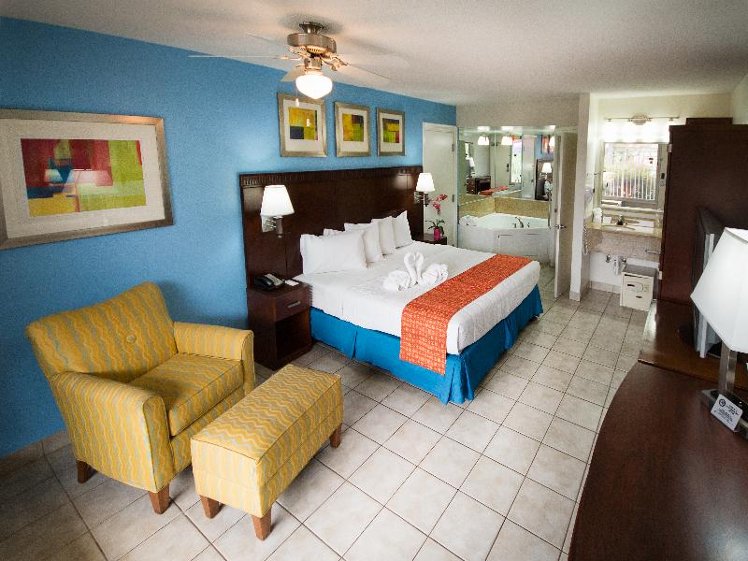 Ramada By Wyndham Hotel & Water Park