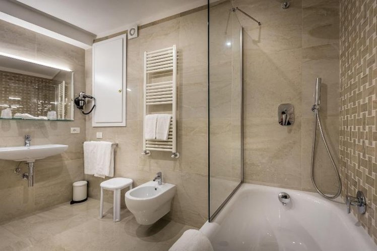 SUITE WITH KITCHENETTE Room