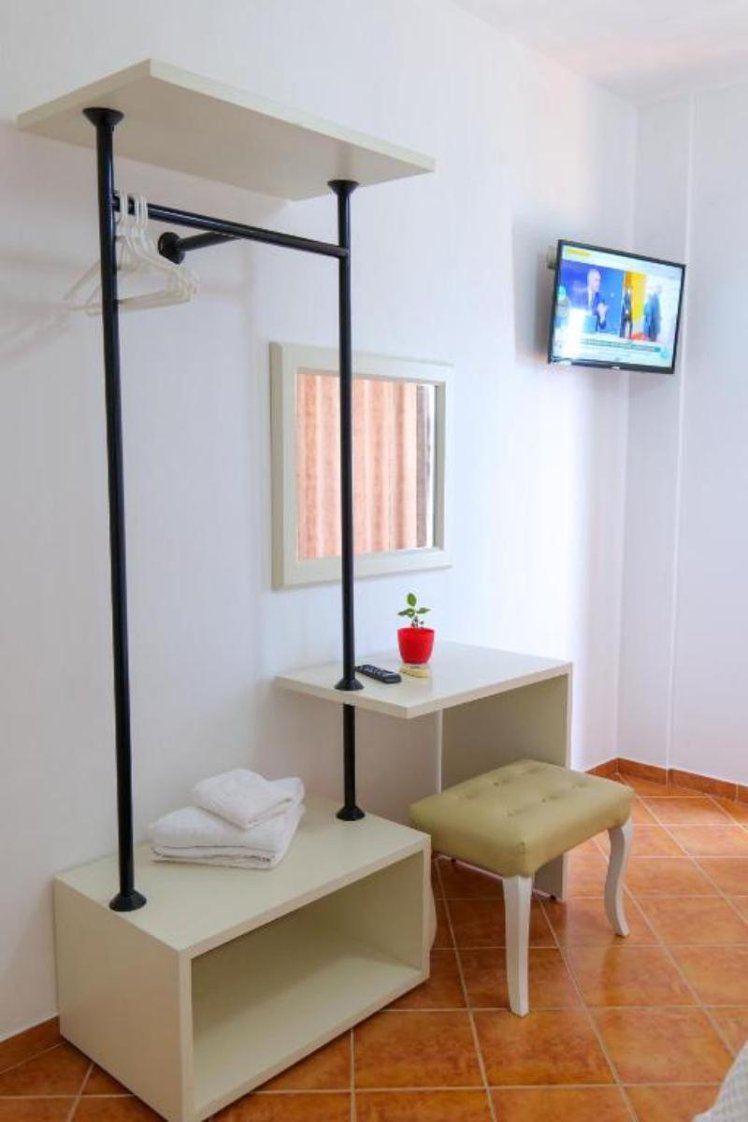 QUADRUPLE STANDARD Room