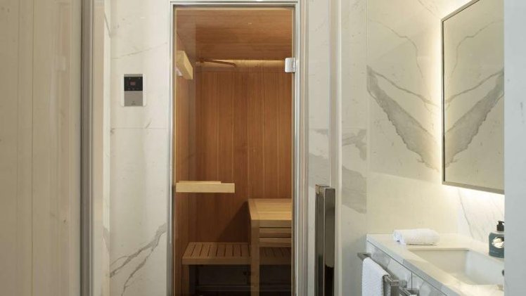 DOUBLE DELUXE Room