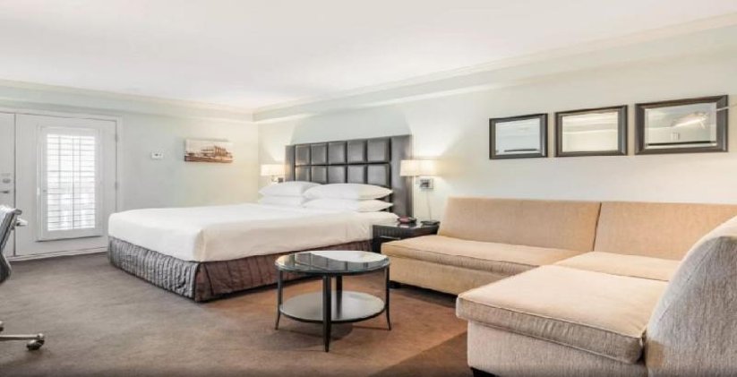 DOUBLE KING BED NON SMOKING Room