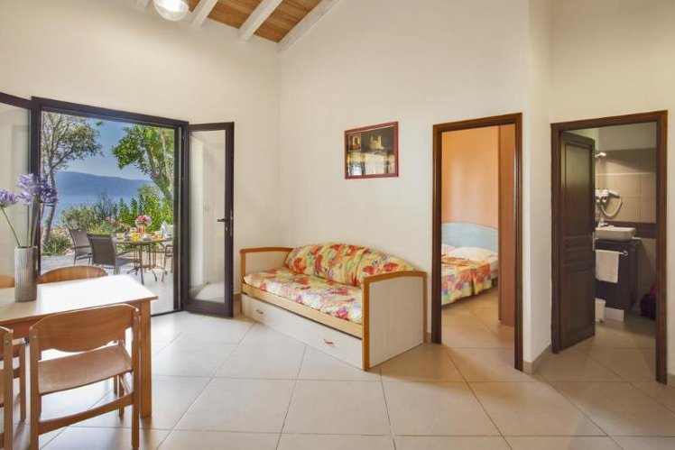 HOUSE ONE BEDROOM Room