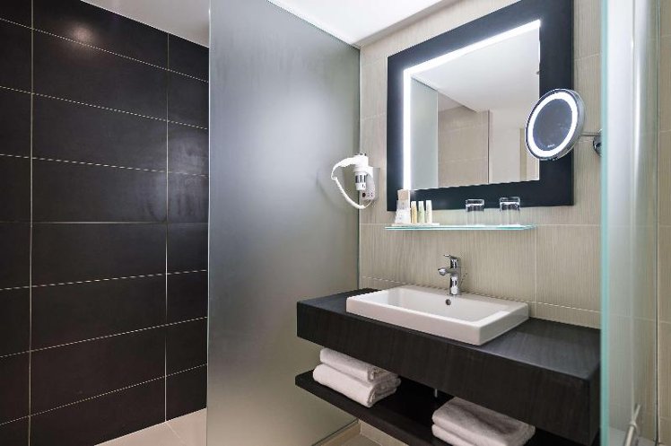 TWIN SUPERIOR Room