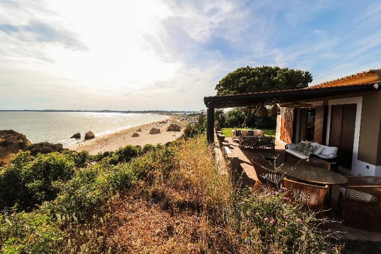 VILLA SEA VIEW THREE BEDROOMS Room