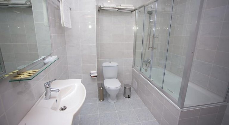 DOUBLE DELUXE Room