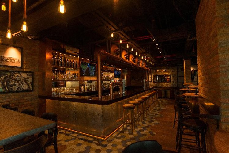 Bar