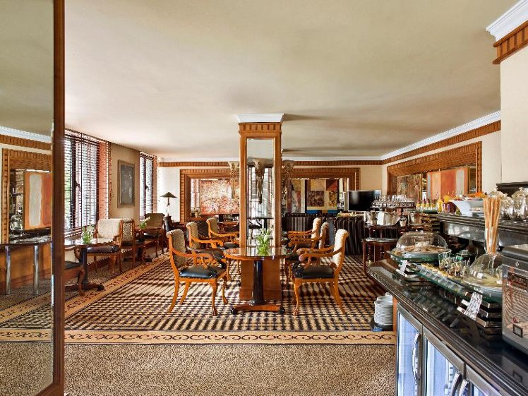 JUNIOR SUITE CLUB Room