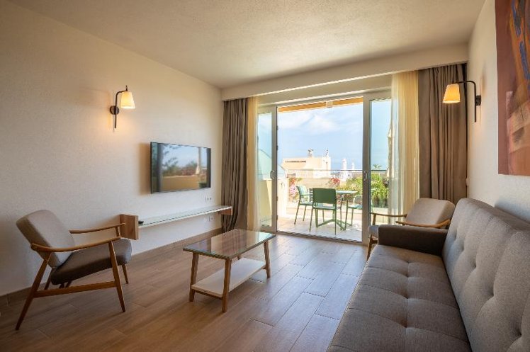 APARTMENT SEA VIEW CAPACITY 5 Room