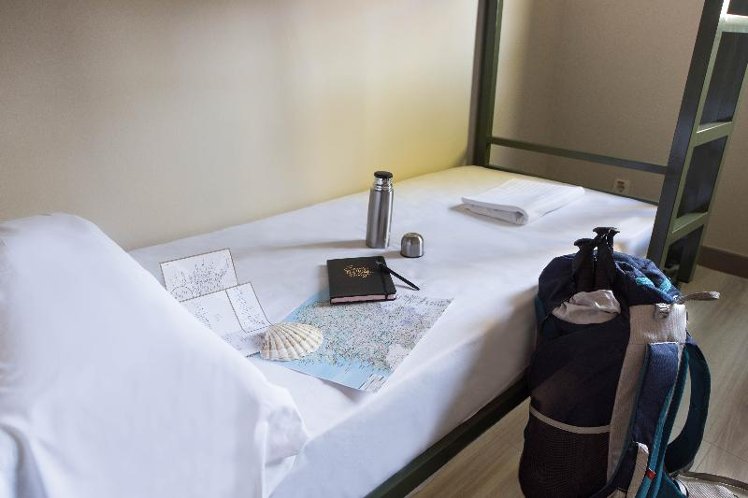 Bed in dormitory CAPACITY 8 Room