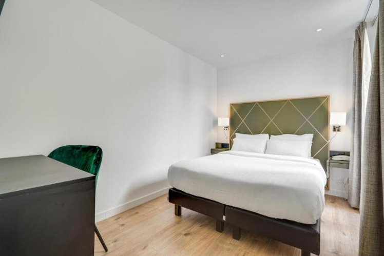 SINGLE SUPERIOR Room