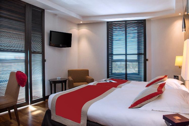DOUBLE STANDARD Room
