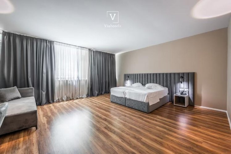 JUNIOR SUITE DELUXE Room