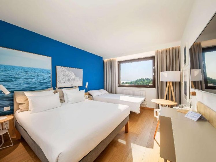 DOUBLE COMFORT Room