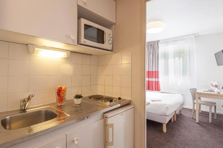 STUDIO WITH DOUBLE BED Room