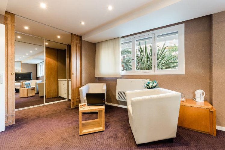 DOUBLE COMFORT Room