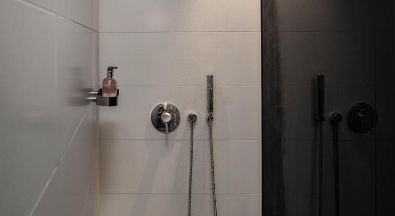 DOUBLE STANDARD Room