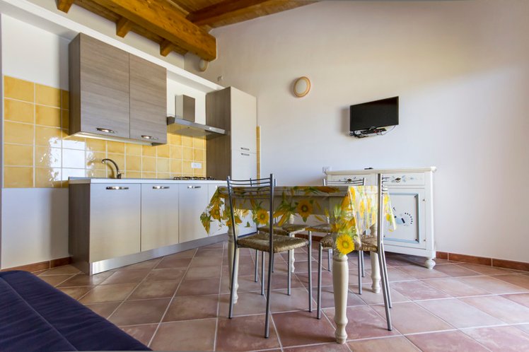 APARTMENT CAPACITY 4 Room