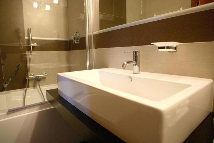 DOUBLE SUPERIOR Room