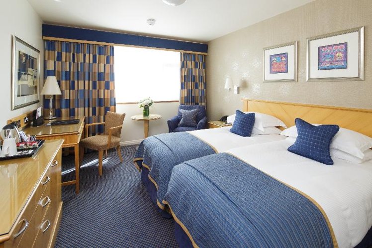 DOUBLE PREMIER Room
