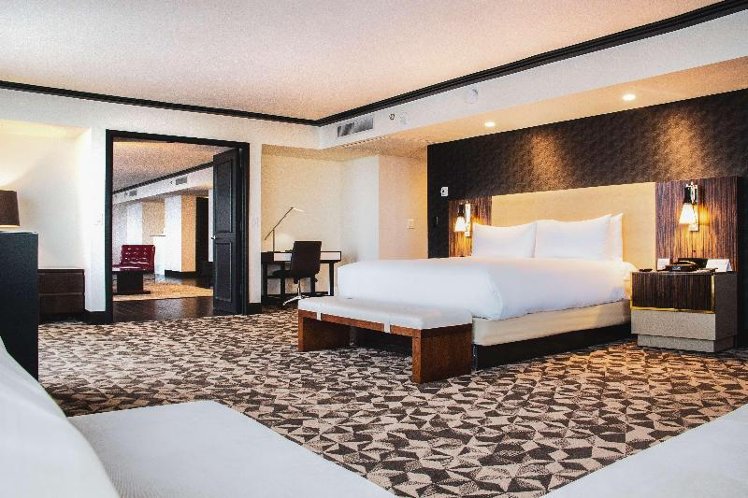 SUITE Presidential Room