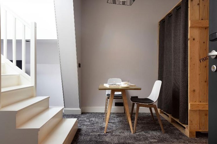 DOUBLE SUPERIOR Room
