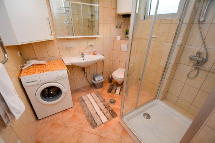 Apartments Andrija
