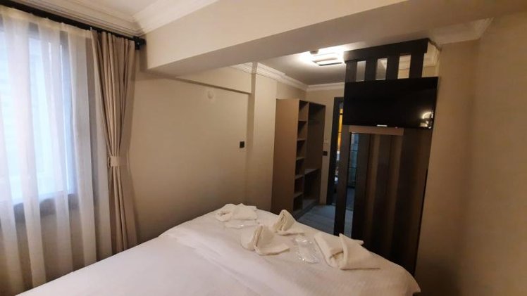 DOUBLE ECONOMY Room