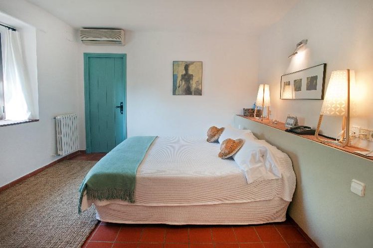 DOUBLE STANDARD Room