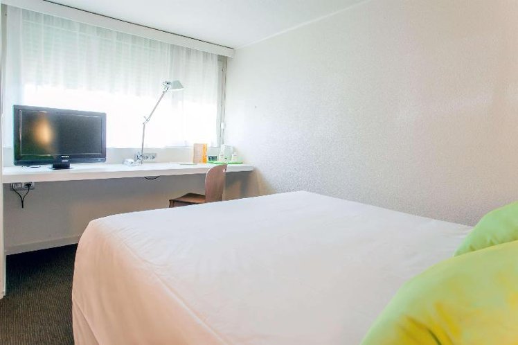 DOUBLE STANDARD Room