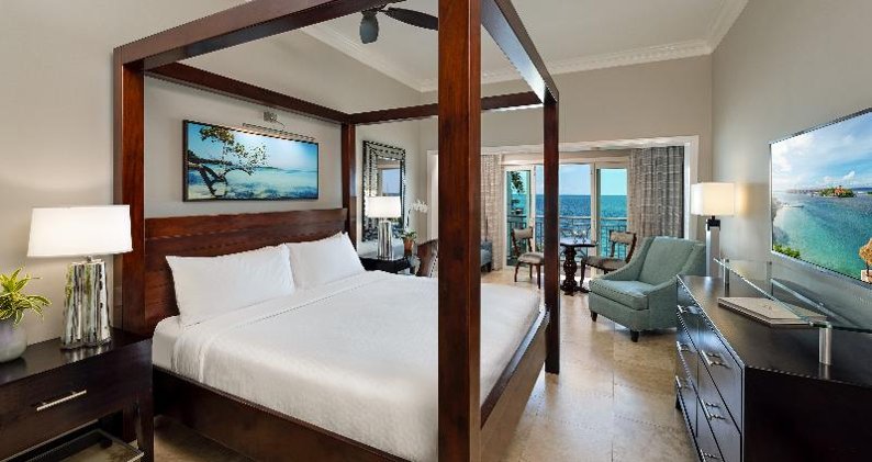 Room GRAND Room