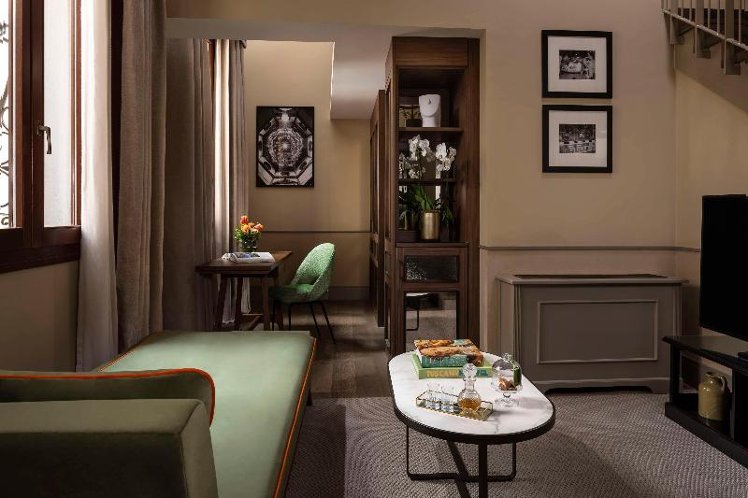 JUNIOR SUITE CAPACITY 1 Room