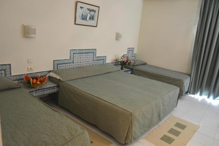 QUADRUPLE STANDARD Room
